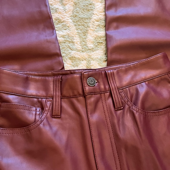 NWT Madewell The Perfect Vintage Straight Jean: Faux Leather Edition - Picture 4 of 7